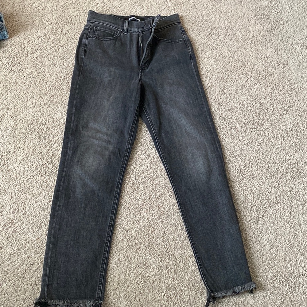 Brand new never worn express jeans